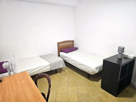 Piso de alquiler en Avinguda de Ramón y Cajal, 66, Nou Eixample Sud - Photo 4