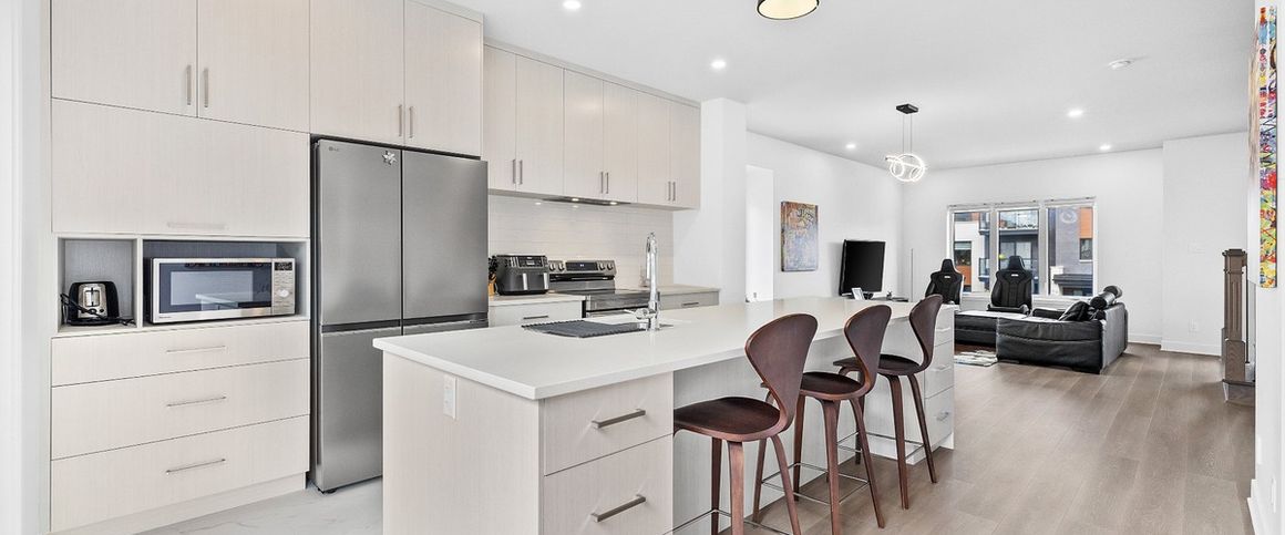 À louer / Maison à étages - Photo 1