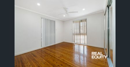 Neat & TIdy 3 Bedroom Home - Modern Features - Photo 2