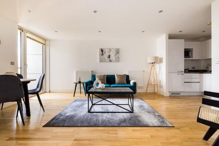 1 bedroom flat to rent - Photo 2