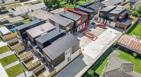 For Rent: 2-Bedroom Townhouse – Wainuiomata - Photo 4