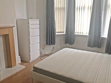 Tewkesbury Street, Cathays, Cardiff - Photo 5