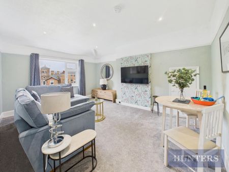 1 bedroom Flat To Let Total Size: 553 SQ FT - Photo 3
