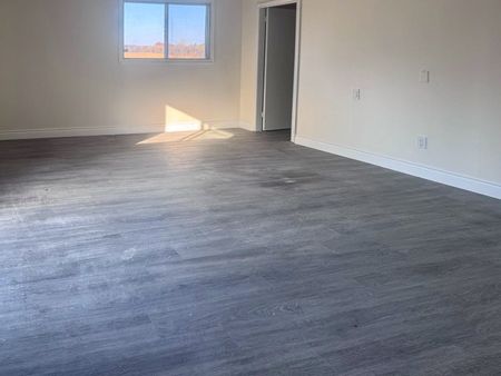 For Lease - 375 Blue Lake Road, Brant, Ontario - Photo 4