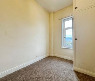 4 bedroom terraced house to rent - Photo 4