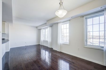 For Lease - 2614 Dashwood Drive Unit# 47, Oakville, Ontario - Photo 4