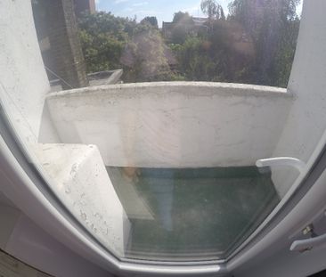 Location Appartement 3 pièces 55m² LA MADELEINE 59110 - Photo 6