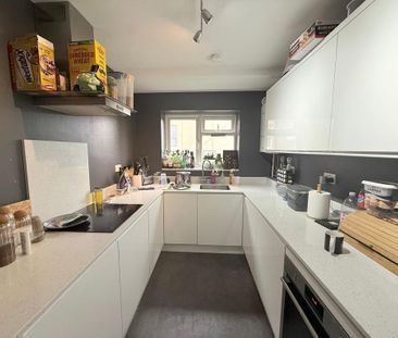 2 bedroom flat to rent - Photo 6