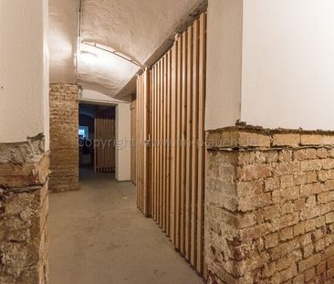Plauen – Stadtmitte: 3-Zimmerwohnung mit Einbauküche & Bad mit Wann... - Foto 1