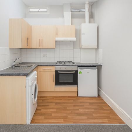 1 Bed Flat, Camberwell Road, SE5 - Photo 4