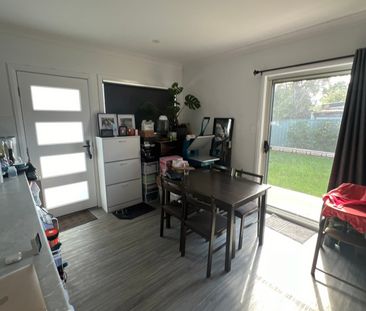 Modern North Dubbo Unit - Photo 4