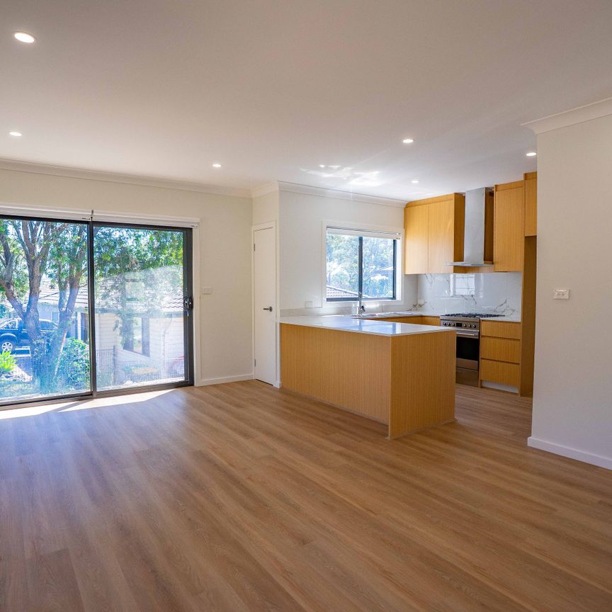 1A Strawberry Terrace, Glendale NSW 2285 - House For Rent | Domain - Photo 1