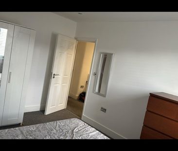 Room in a Shared House, Natal Road, IG1 - Photo 1