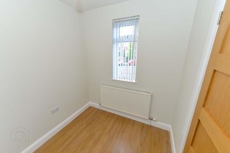 52 Cumberland Park, Dundonald, Belfast, BT16 2AZ - Photo 5