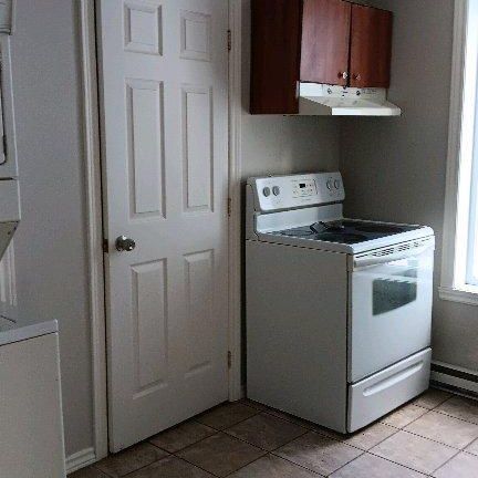 2 1/2 à louer - Photo 3