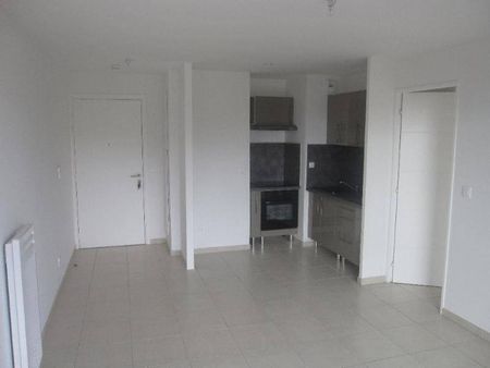 Location appartement récent 2 pièces 40.3 m² à Montpellier (34000) - Photo 2