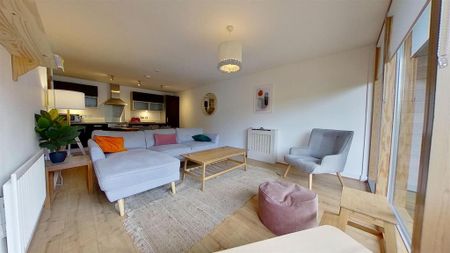 2 bedroom apartment to rent - Photo 3