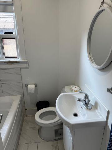 For Lease - 23 Fairbank Avenue, Toronto, Ontario - Photo 2