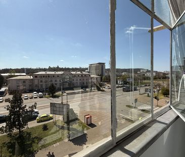 Apartament 2 camere, central - Cantemir/Podu Ros - Photo 1