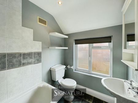 3 bedroom semi-detached house to rent - Photo 4