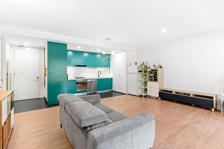 5109/8 Alexandra Drive, Camperdown NSW 2050 - Apartment For Rent | Domain - Photo 4