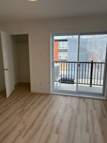 538 Rue Saint-Michel, Sherbrooke, (Vacant) QC J1E 2L1 - Photo 4