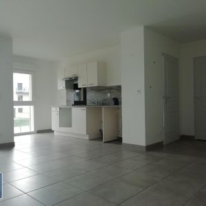 Location Appartement 2 pièces 43m² HONFLEUR 14600 - Photo 2