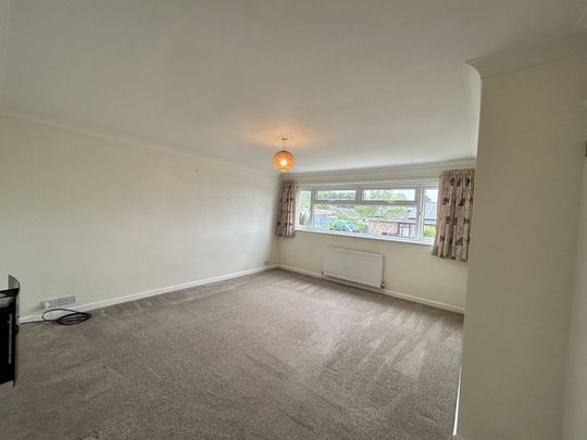 Arundel Close, Exeter - Photo 1