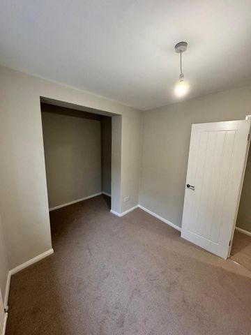 2 bedroom detached bungalow to rent - Photo 4