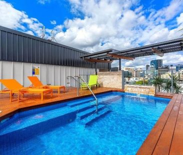 506/8 Dickens St, Spring Hill, Qld 4000 - Photo 1