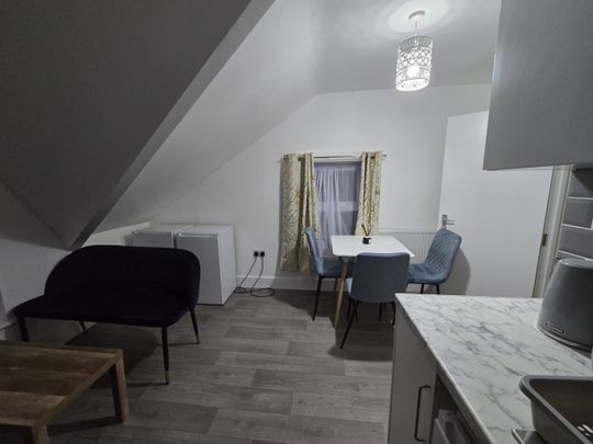 3 Bed Flat, Philip Lane, N15 - Photo 1