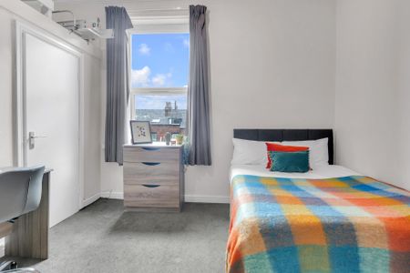 229 HYDE PARK ROAD Leeds - LS6 1AH - Photo 4