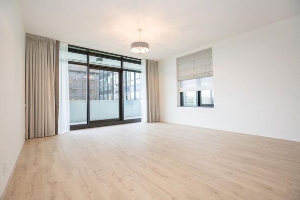Appartement te huur: Anna van Buerenplein 56 2595 DB Den Haag - Photo 1