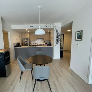 Superbe 41/2 à louer - Photo 2