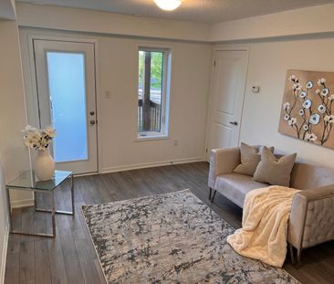 For Lease - 767 Heathrow Path, Oshawa, Ontario - Photo 2