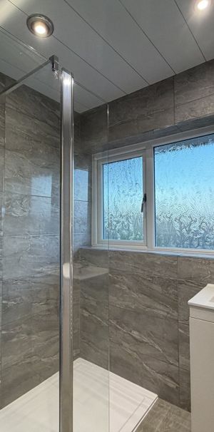 ParkRoad, Shirebrook, MANSFIELD - Photo 1