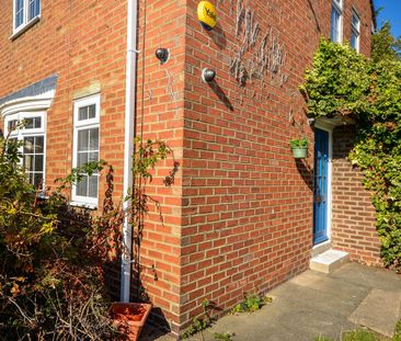 2 bed semi-detached house to rent in Twickenham Road, Sunderland, SR3 - Photo 3