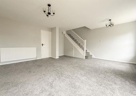 3 bedroom end of terrace house to rent - Photo 2