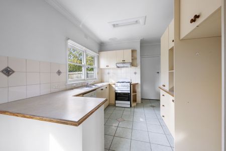 18 Cuthberts Rd, Alfredton VIC 3350 - Photo 3
