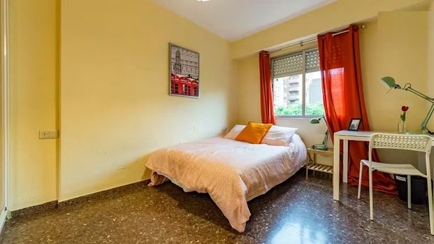 Carrer del Doctor Manuel Candela, Valencia, Valencian Community 46021 - Photo 1