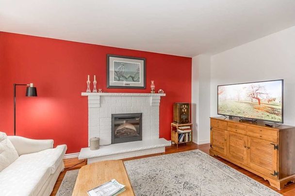 For Lease - 39 Mcmillan Crescent Unit# Upper, Barrie, Ontario - Photo 1