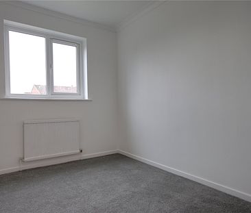 2 bed apartment to rent in Blakeston Court, Stockton-on-Tees, TS19 - Photo 2