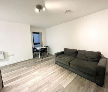 Studio to rent - Photo 1