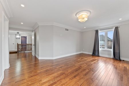 For Lease - 2154 Kingsridge Drive, Oakville, Ontario - Photo 3