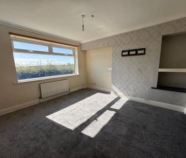 2 bedroom semi-detached house to rent - Photo 5