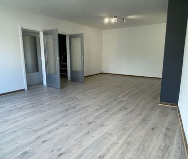 Appartement te huur - Photo 1