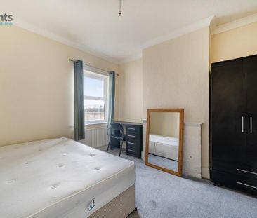 5 bedroom terraced house to rent - Photo 1