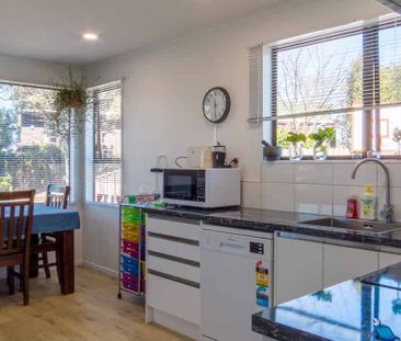 Coastal living! - Photo 3