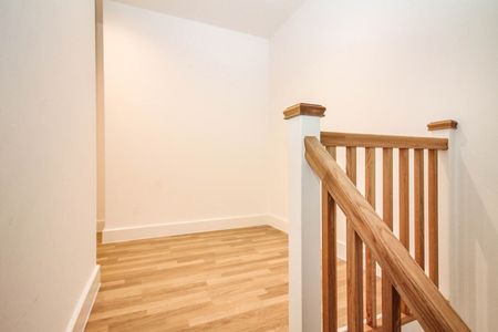 3 bedroom property to rent - Photo 4