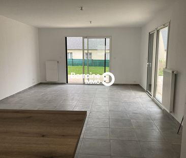 Location maison à Cléder, 4 pièces 77.72m² - Photo 1